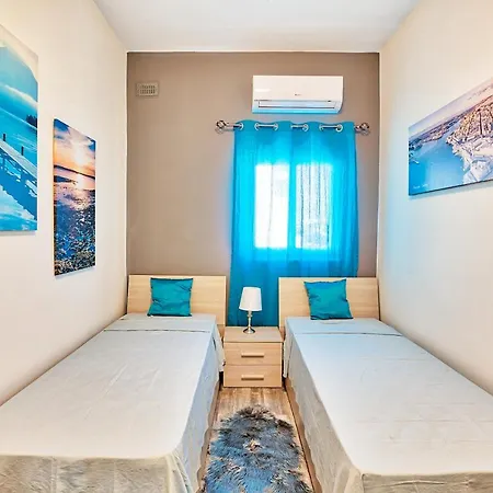 Kc12 - Modern Penthouse With Large Terrace - Central Апартаменты Pieta